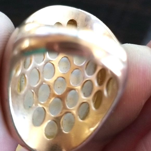 ROBERTO COIN Lemon Quartz Cocktail Ring - Picture 12 of 16